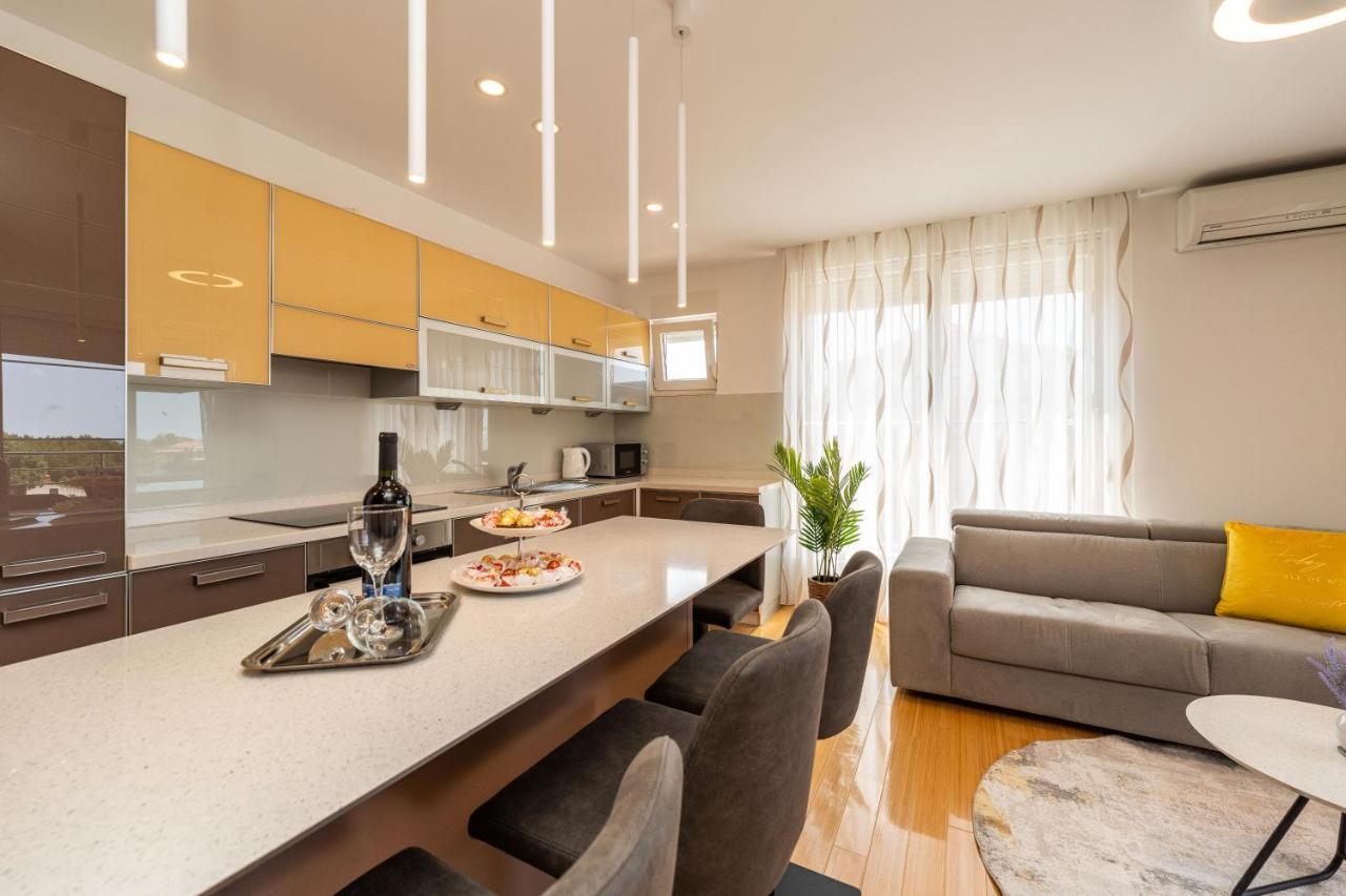 Deluxe Apartman Anita1 Задар Екстериор снимка